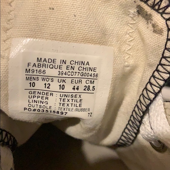 Converse - Picture 2 of 4